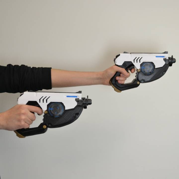 Tracer Gun - Overwatch image