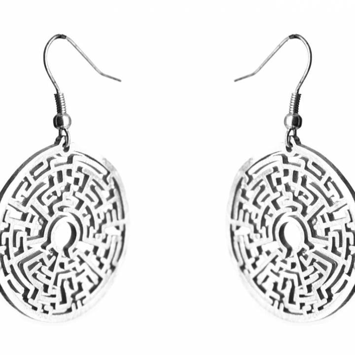 Earrings theta maze 1.1 image