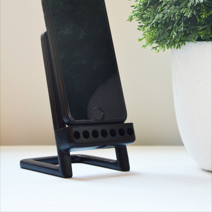 Infinity iPhone Stand (Sound Amplifying) image