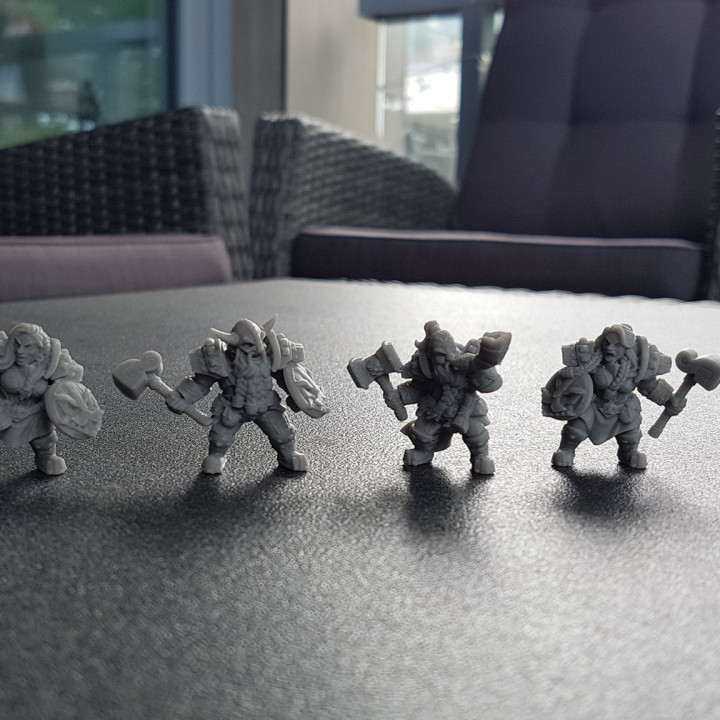 COMPLETE Dwarven Defenders (presupported) image